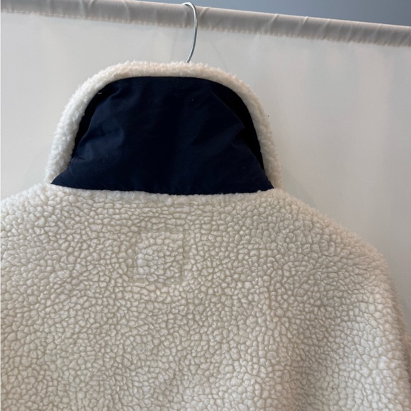 Women's Cream Sherpa Jacket with Navy Accents - Picture 4 of 5